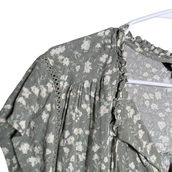 Buffalo David Bitton Blouse Women's Large Green Floral V-Neck Ruffle Top - Picture 4 of 9